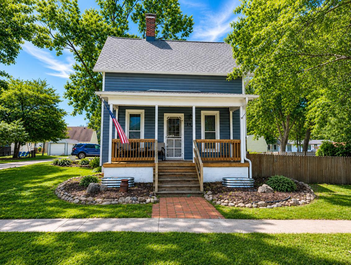144 W Lincoln St., Seneca, IL 61360