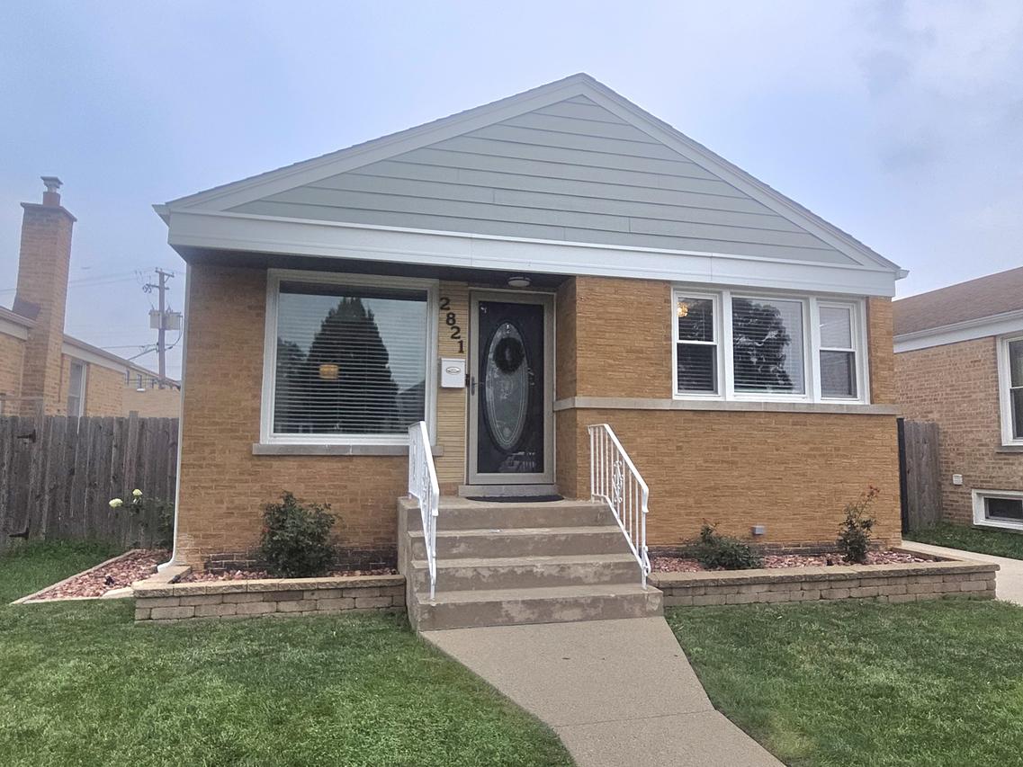 2821 Washington St., Franklin Park, IL 60131
