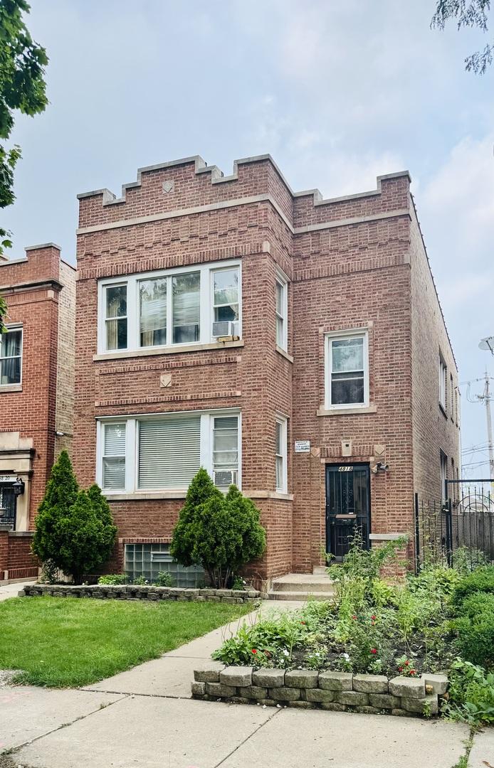 4818 W Fletcher St., Chicago, IL 60641