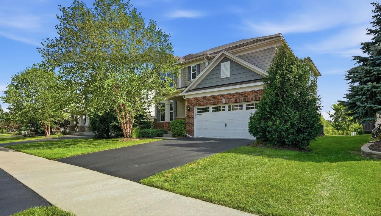 5 Palisades Blvd., Hawthorn Woods, IL 60047