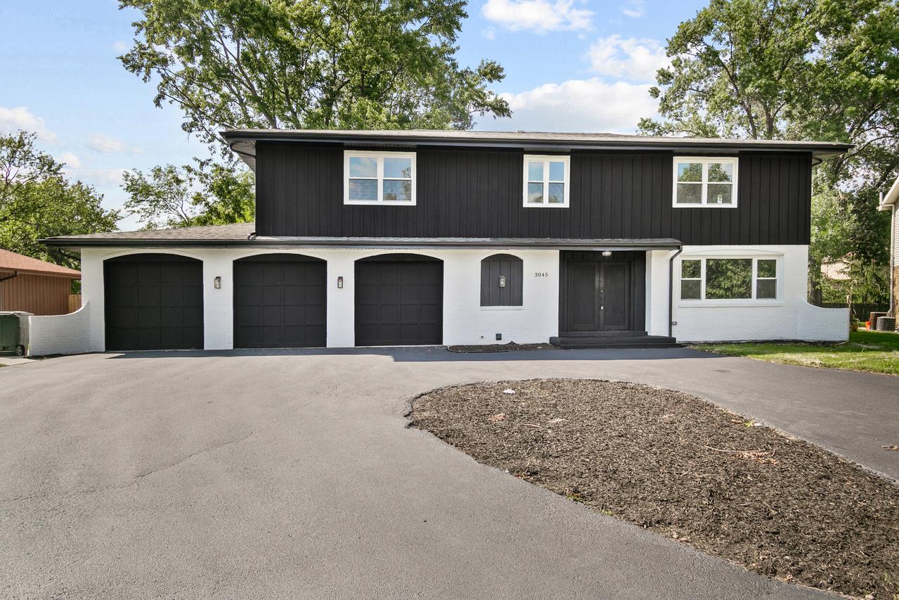 3045 Scott Crescent, Flossmoor, IL 60422