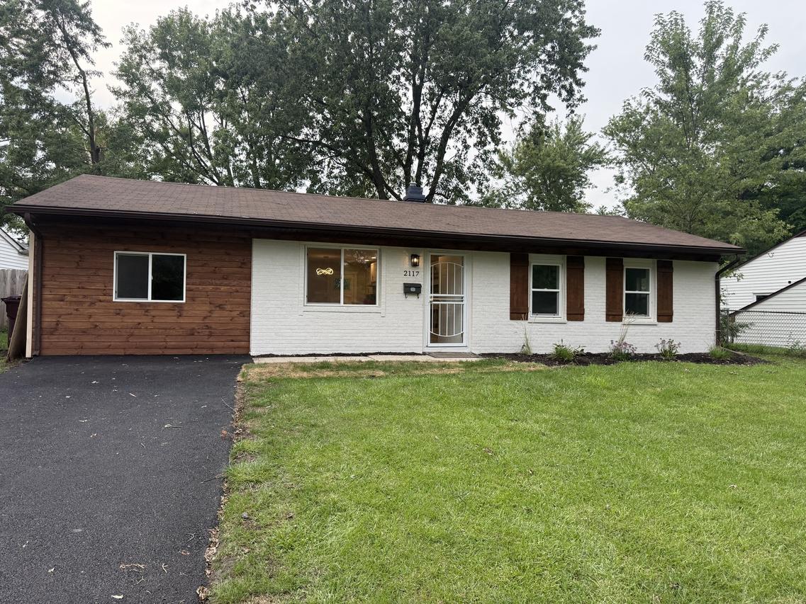 2117 217th St., Sauk Village, IL 60411