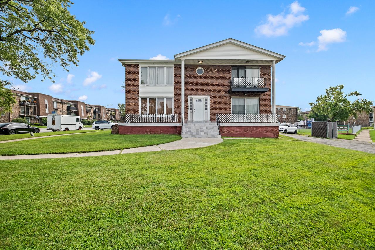 7139 99th St., Chicago Ridge, IL 60415