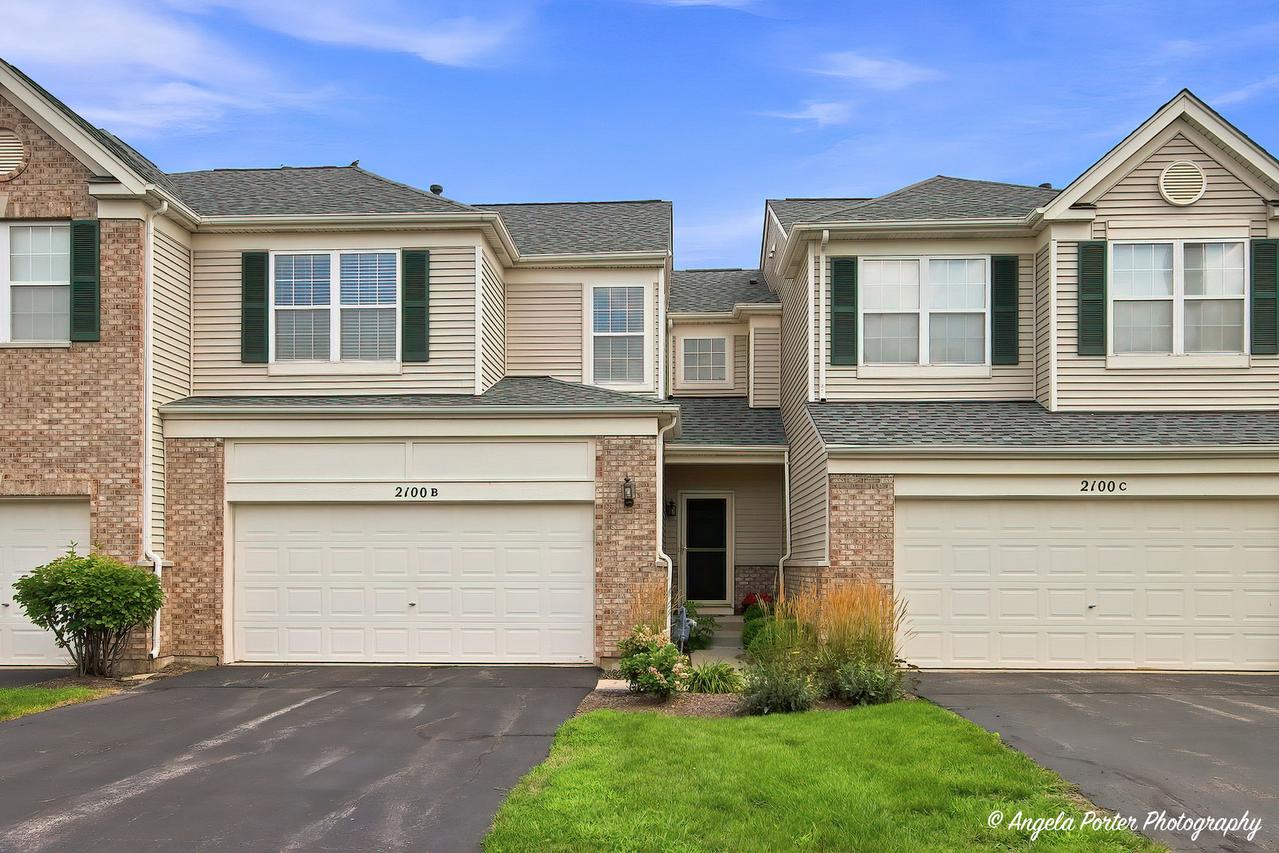 2100 Braeburn Dr. #B, Wauconda, IL 60084