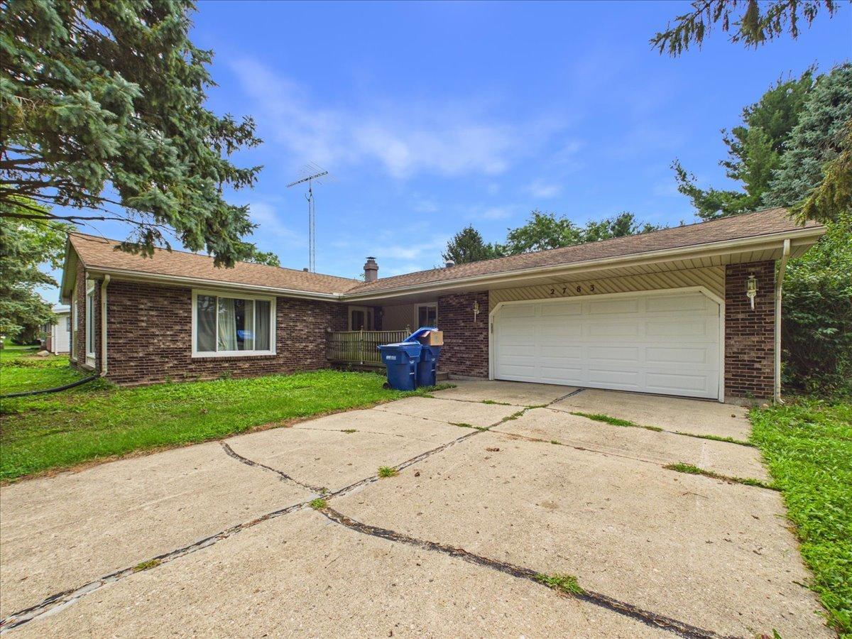 2783 Karr Rd., Belvidere, IL 61008