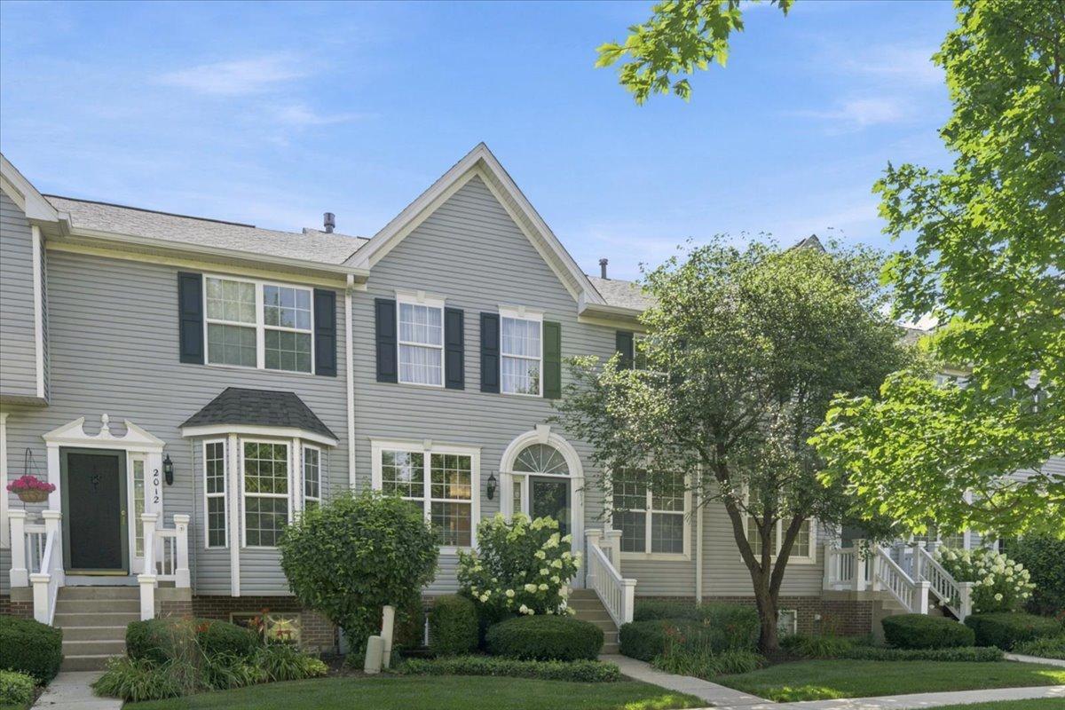 2014 Peterson Pl., Batavia, IL 60510