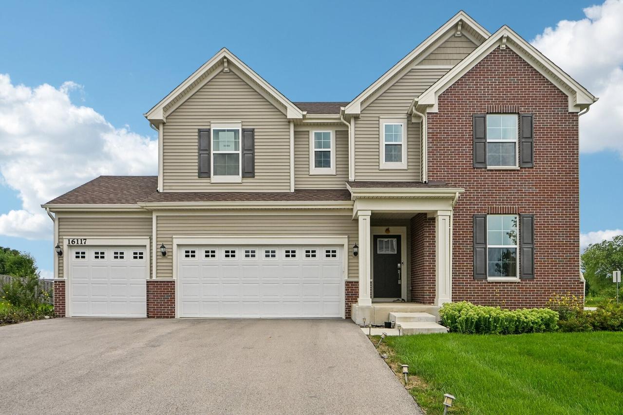 16117 S Longcommon Ln., Plainfield, IL 60586