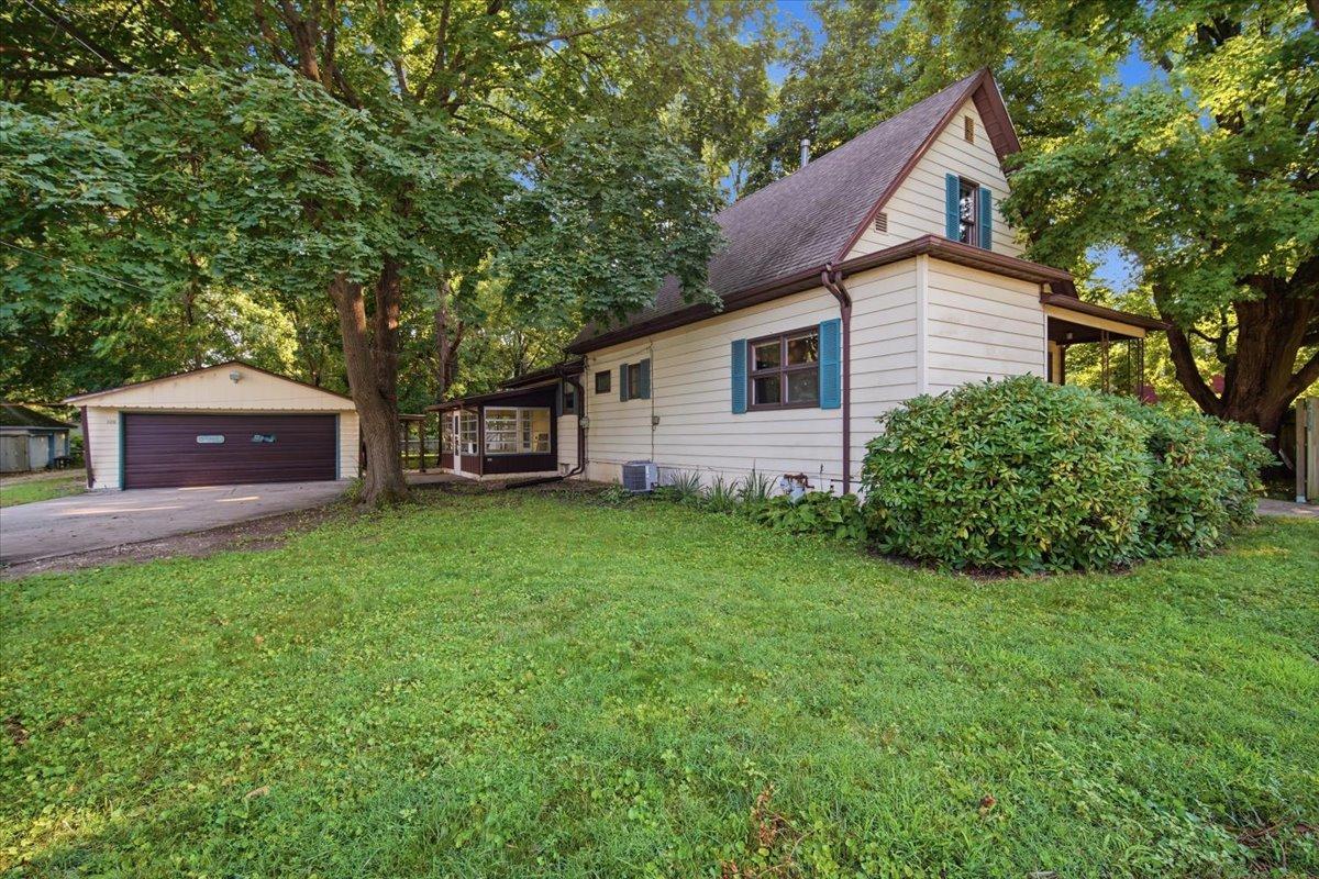 605 Church St., Normal, IL 61761