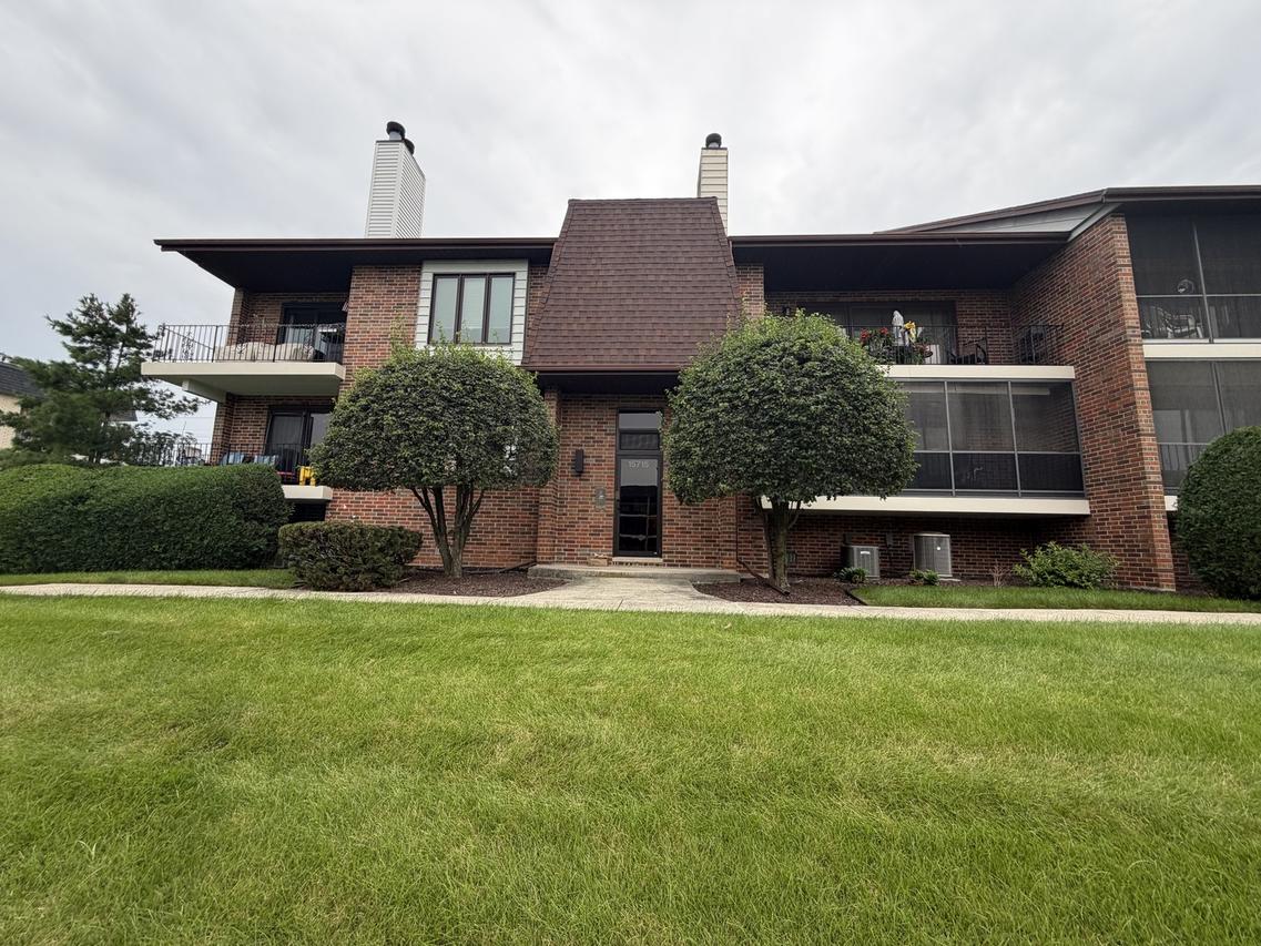 15715 Deerfield Ct. #1N, Orland Park, IL 60462