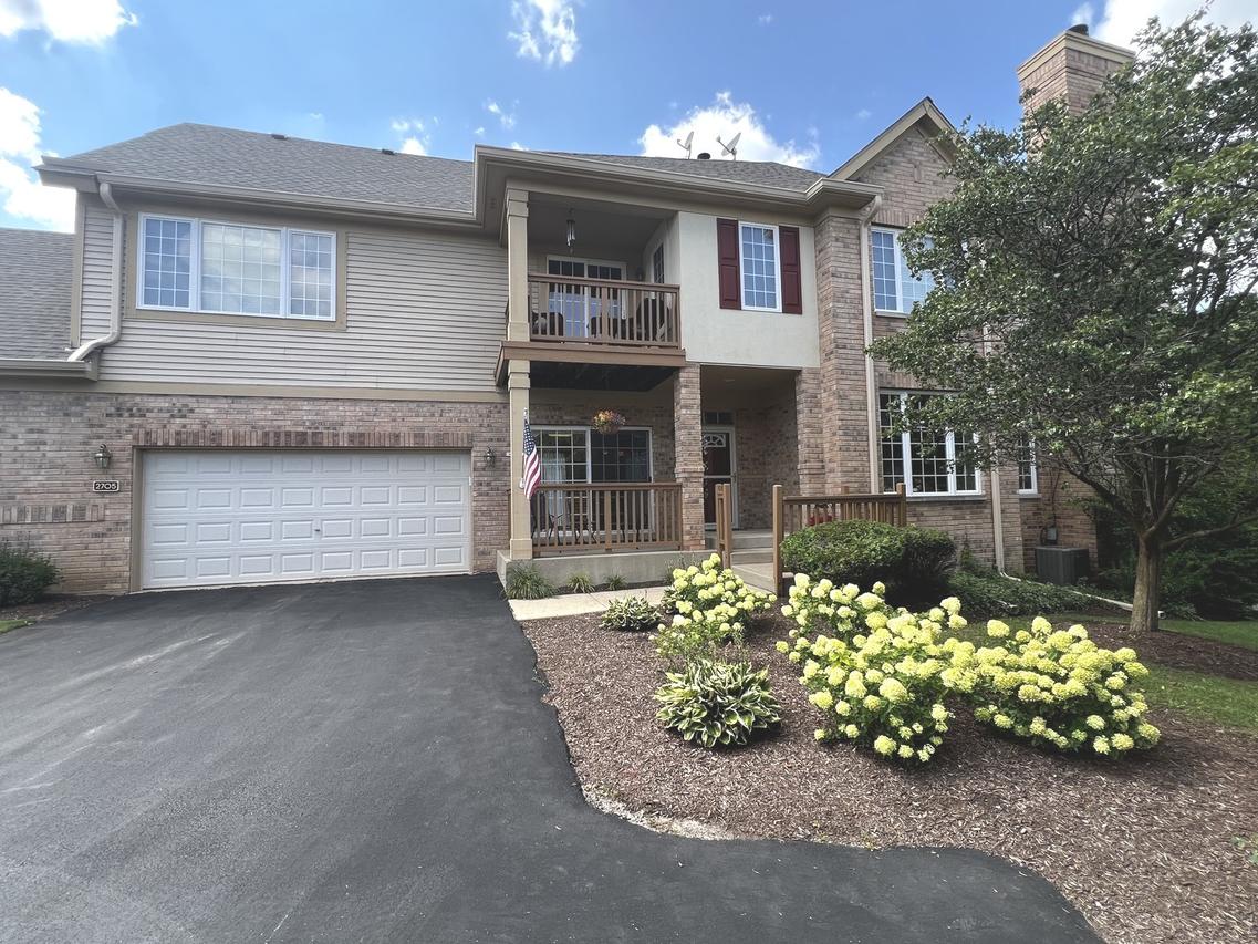 2705 Medinah Ct., Palos Heights, IL 60463