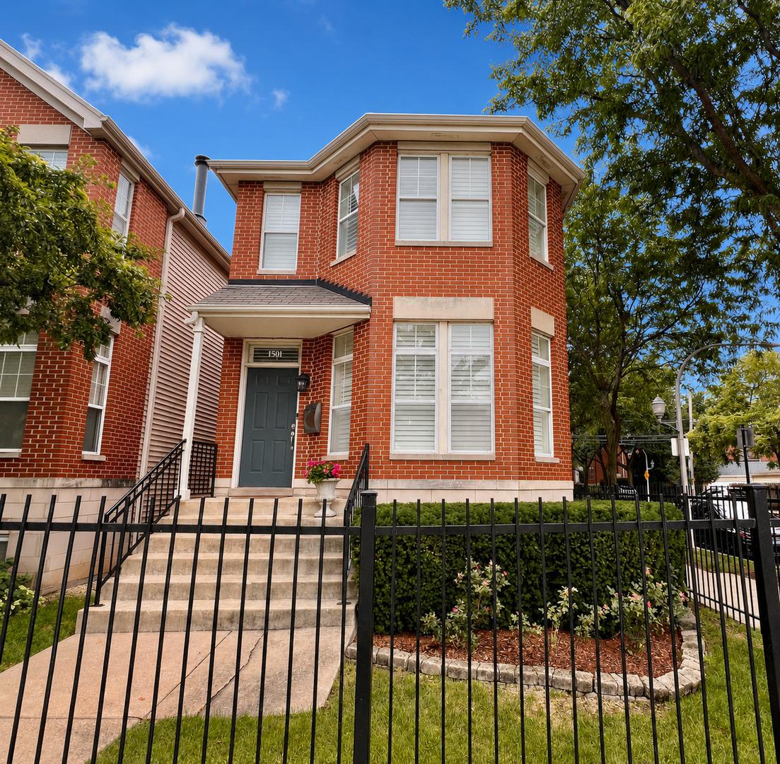 1501 N Larrabee St., Chicago, IL 60610