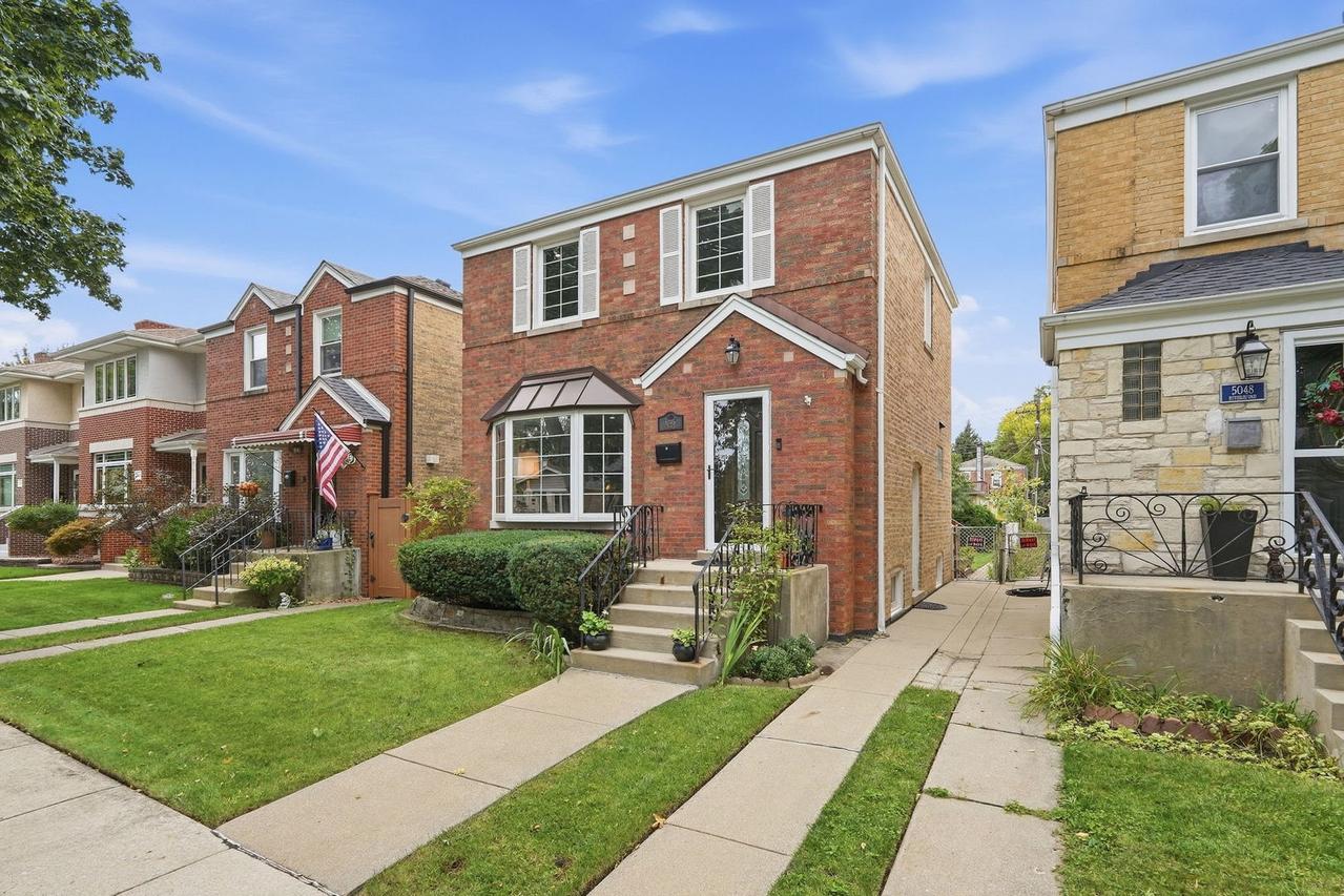 5046 N Rutherford Ave., Chicago, IL 60656