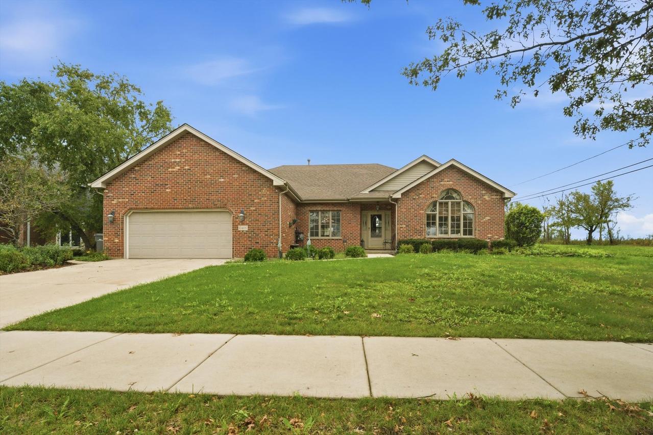 10400 Emerald Ave., Orland Park, IL 60467