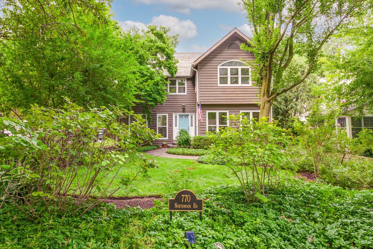 770 Northmoor Rd., Lake Forest, IL 60045