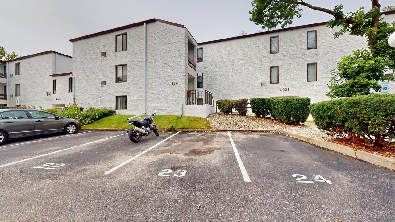 334 W Miner St. #3B, Arlington Heights, IL 60005