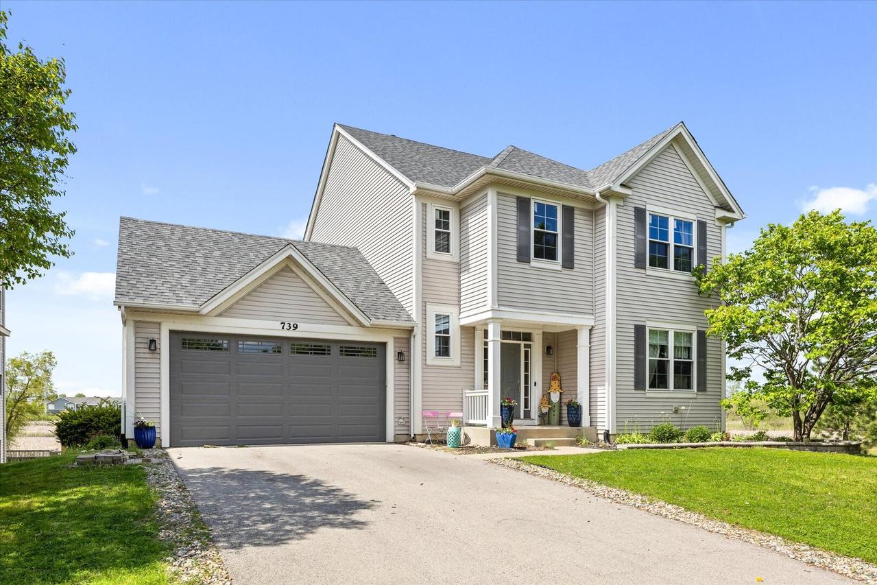 739 Bonaventure Dr., Oswego, IL 60543