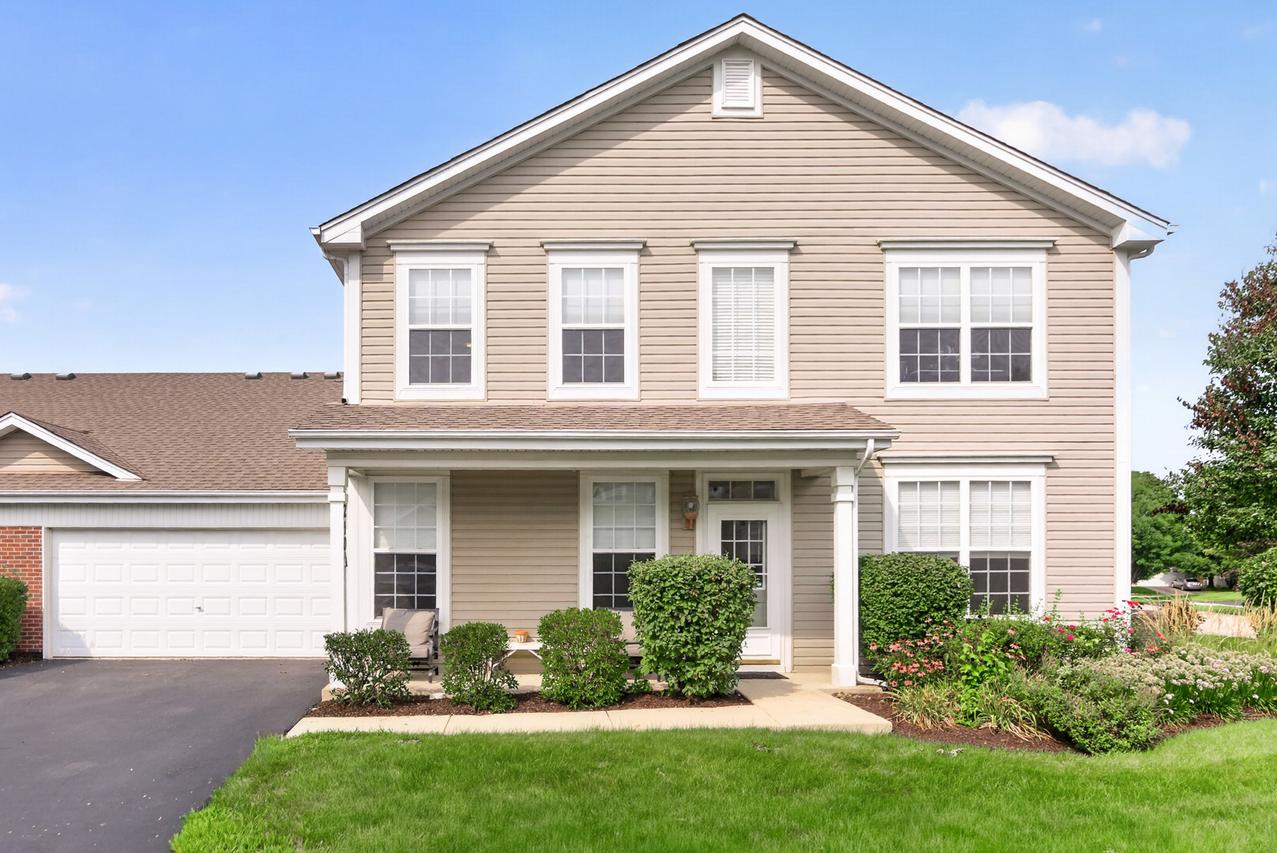 210 Brompton Ln. #A, Sugar Grove, IL 60554