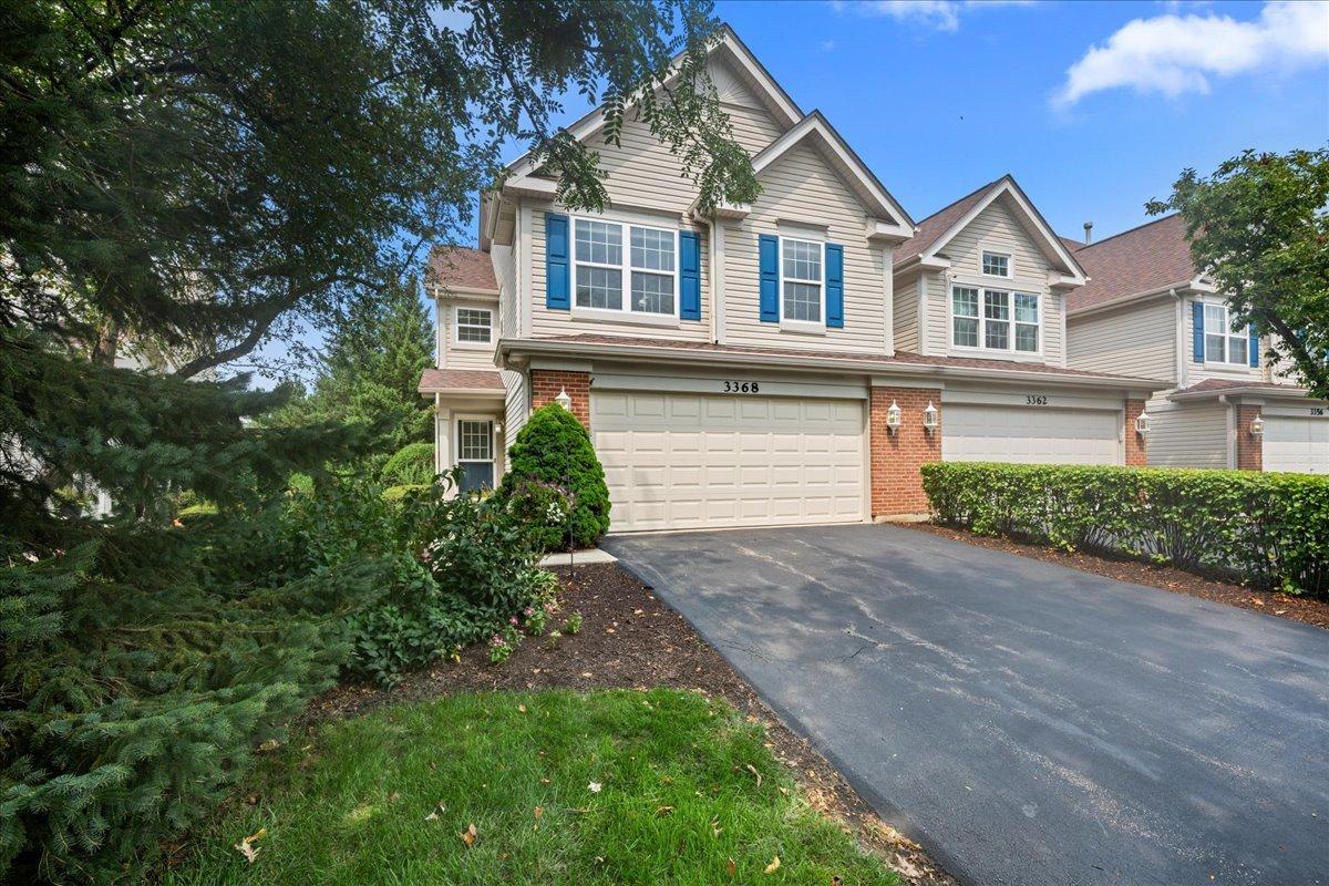 3368 Renard Ln., St. Charles, IL 60175
