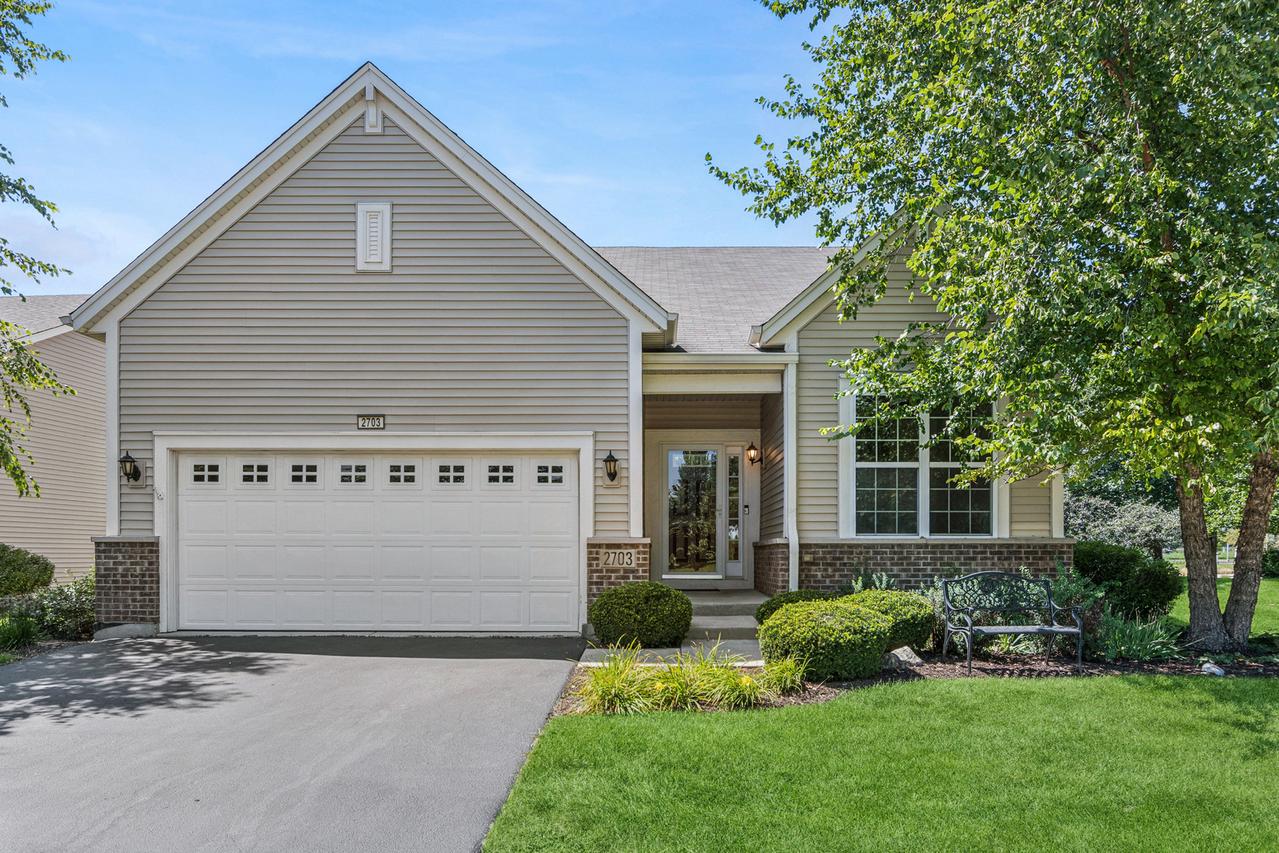 2703 Northmoor Dr., Naperville, IL 60564