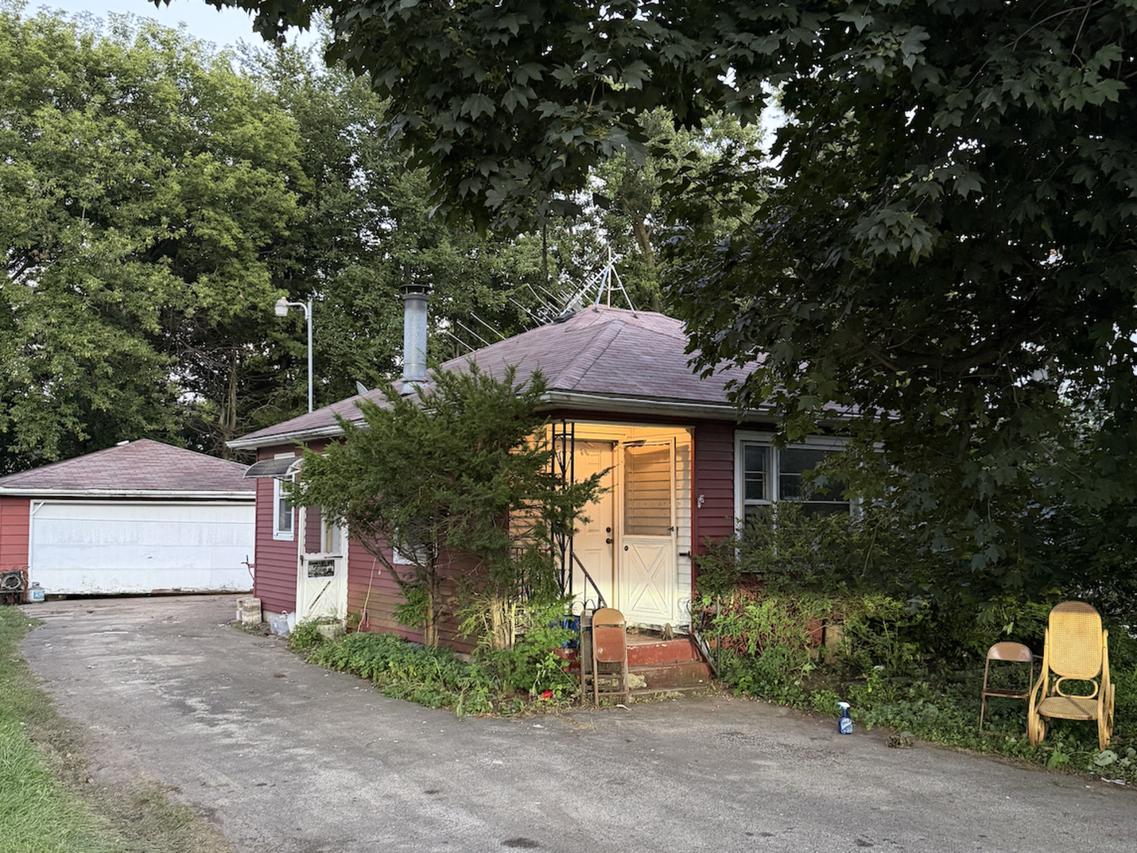 1330 Gates St., Montgomery, IL 60538