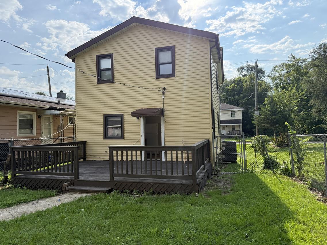 526 Gardner St., Joliet, IL 60433