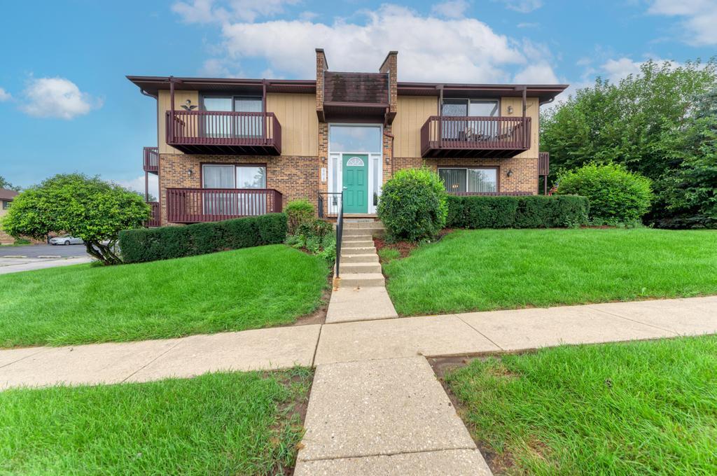 226 Manor Dr. #1, New Lenox, IL 60451