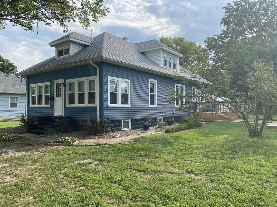 1035 Dover St., Centralia, IL 62801