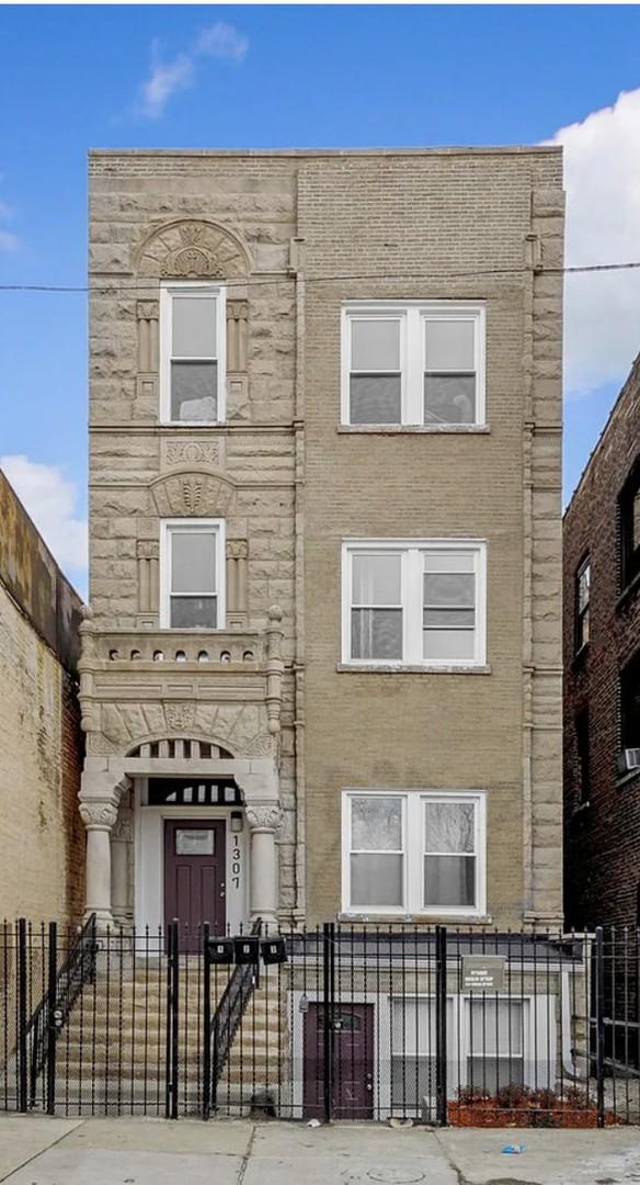 1307 S Kedzie Ave., Chicago, IL 60623