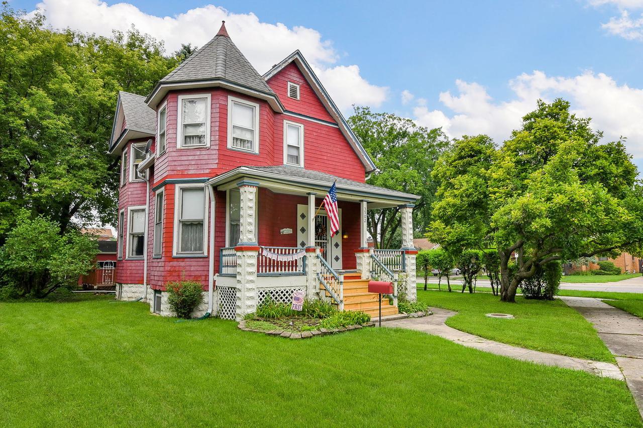 3502 Rosemear Ave., Brookfield, IL 60513