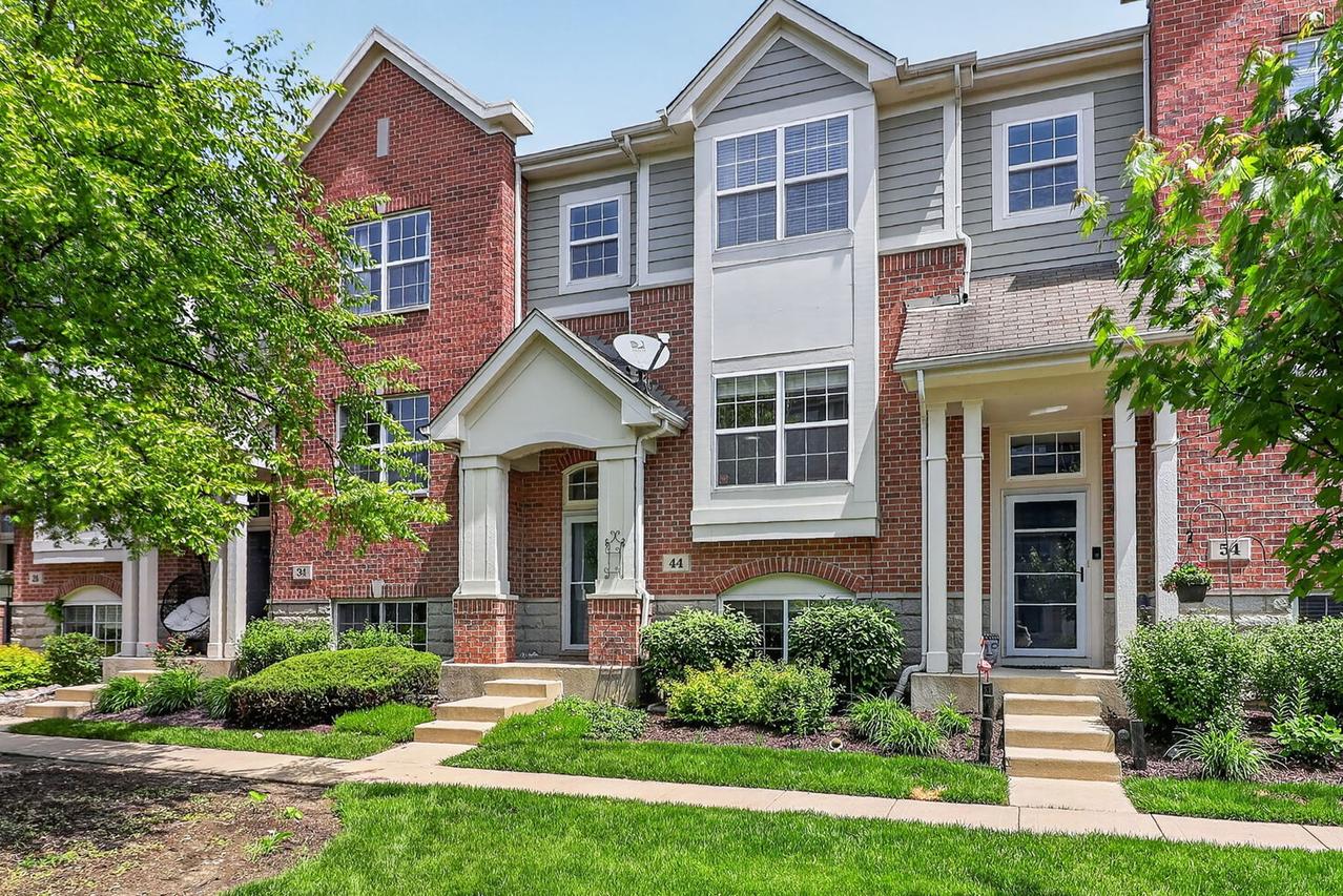 44 Grace Ct., Lemont, IL 60439