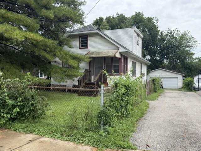 139 N Calhoun St., Aurora, IL 60505