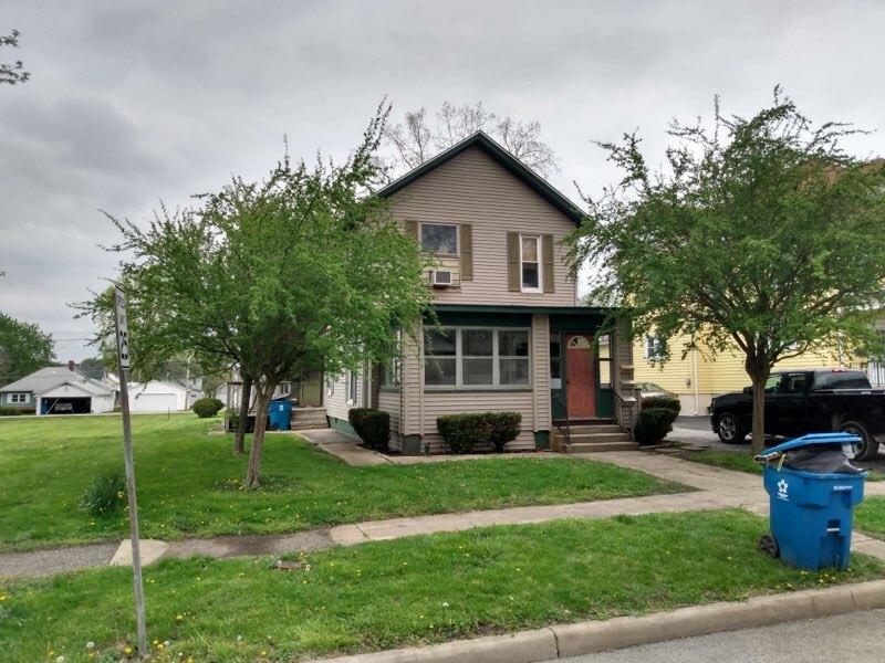 412 E Main St., Hoopeston, IL 60942