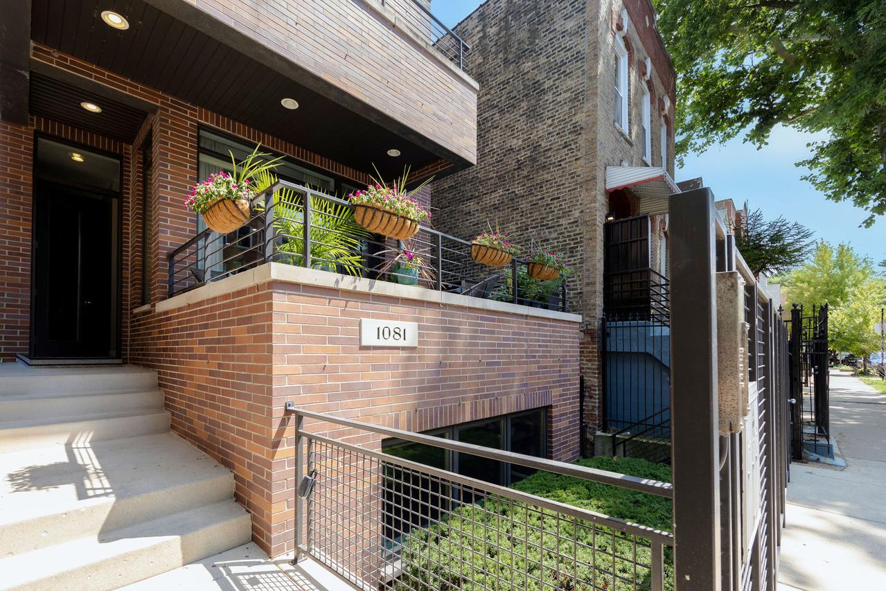 1081 N Marshfield Ave. #1, Chicago, IL 60622