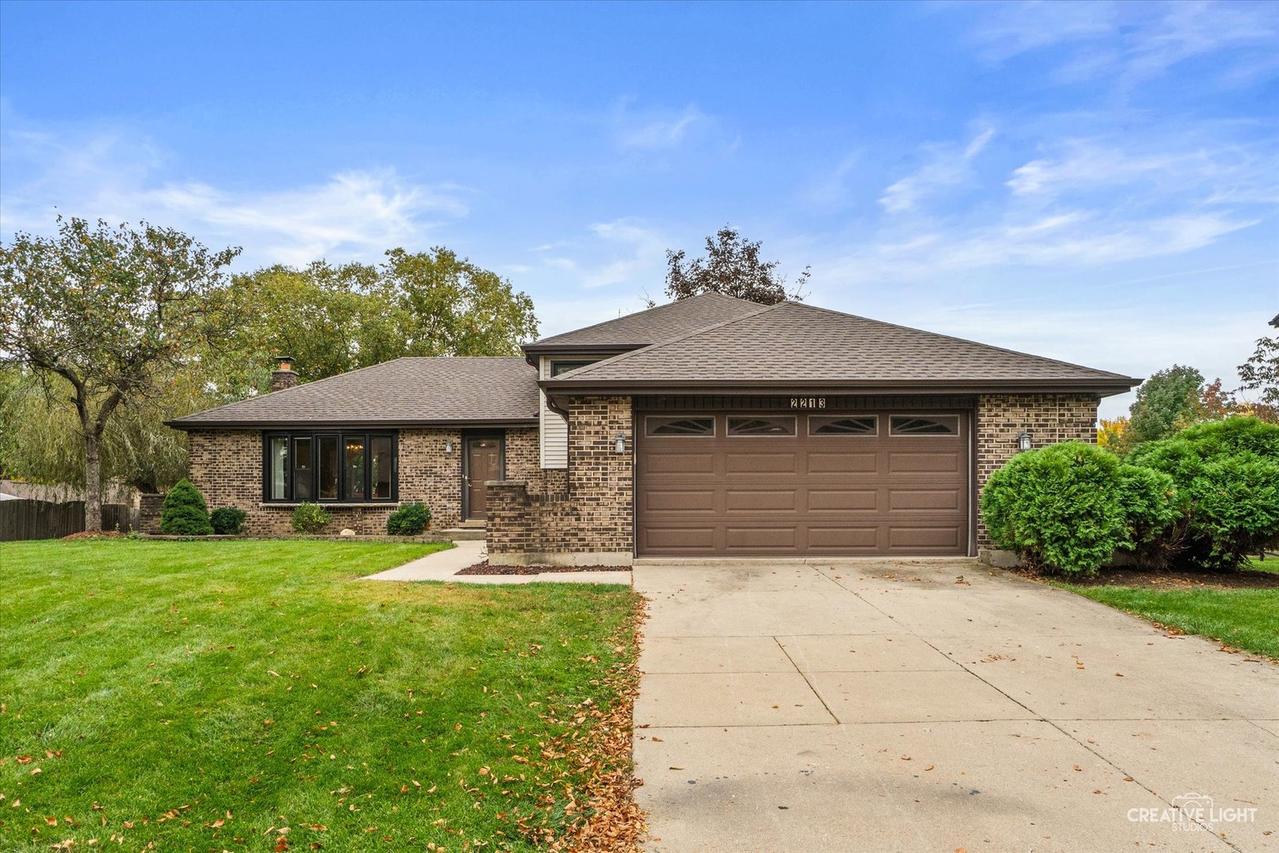 2213 Hamilton Ln., Darien, IL 60561