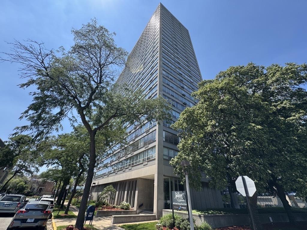 4800 S Chicago Beach Dr. #308S, Chicago, IL 60615