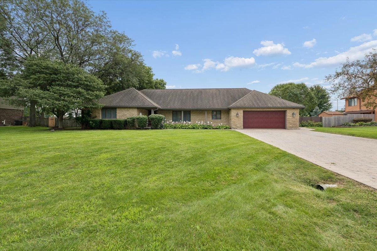 25053 W Pauline Dr., Plainfield, IL 60586