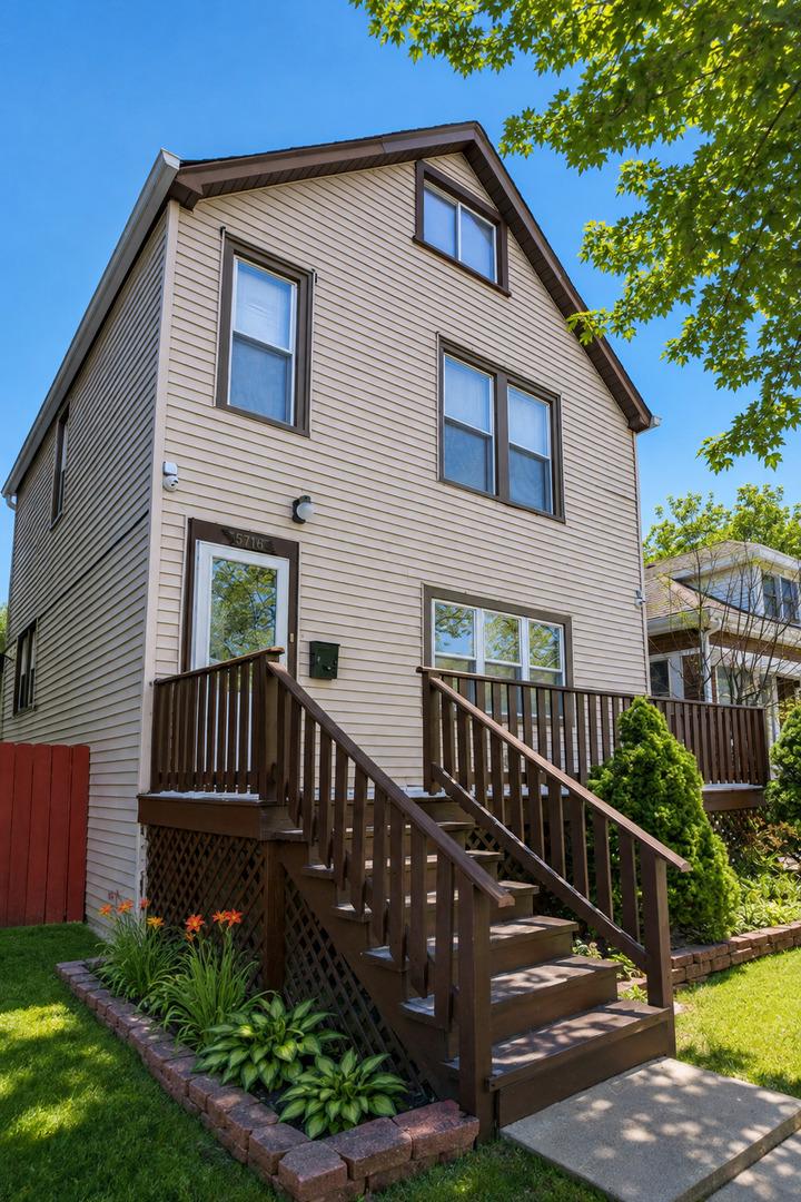 2711 N Marmora Ave., Chicago, IL 60639