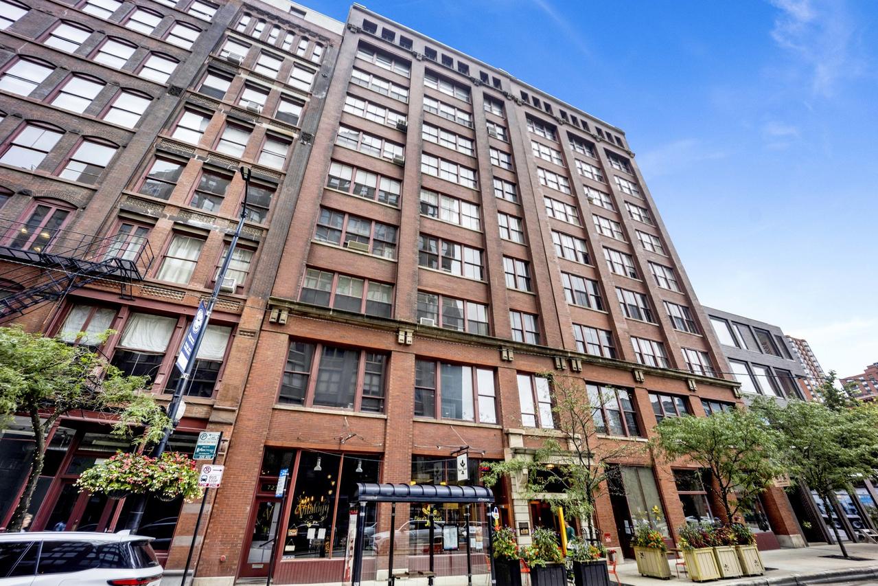 727 S Dearborn St. #311, Chicago, IL 60605
