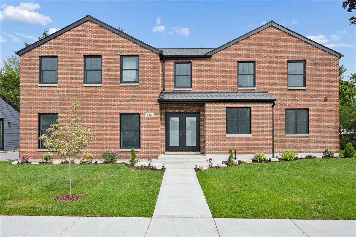3810 W North Shore Ave., Lincolnwood, IL 60712