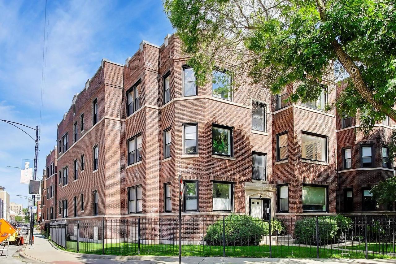 4753 N Beacon St. #2, Chicago, IL 60640