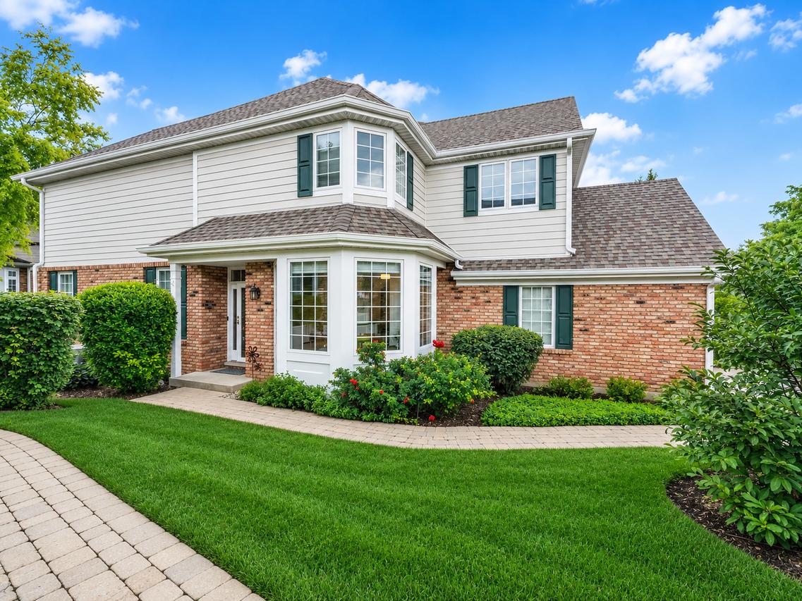 312 Reserve Cir., Clarendon Hills, IL 60514