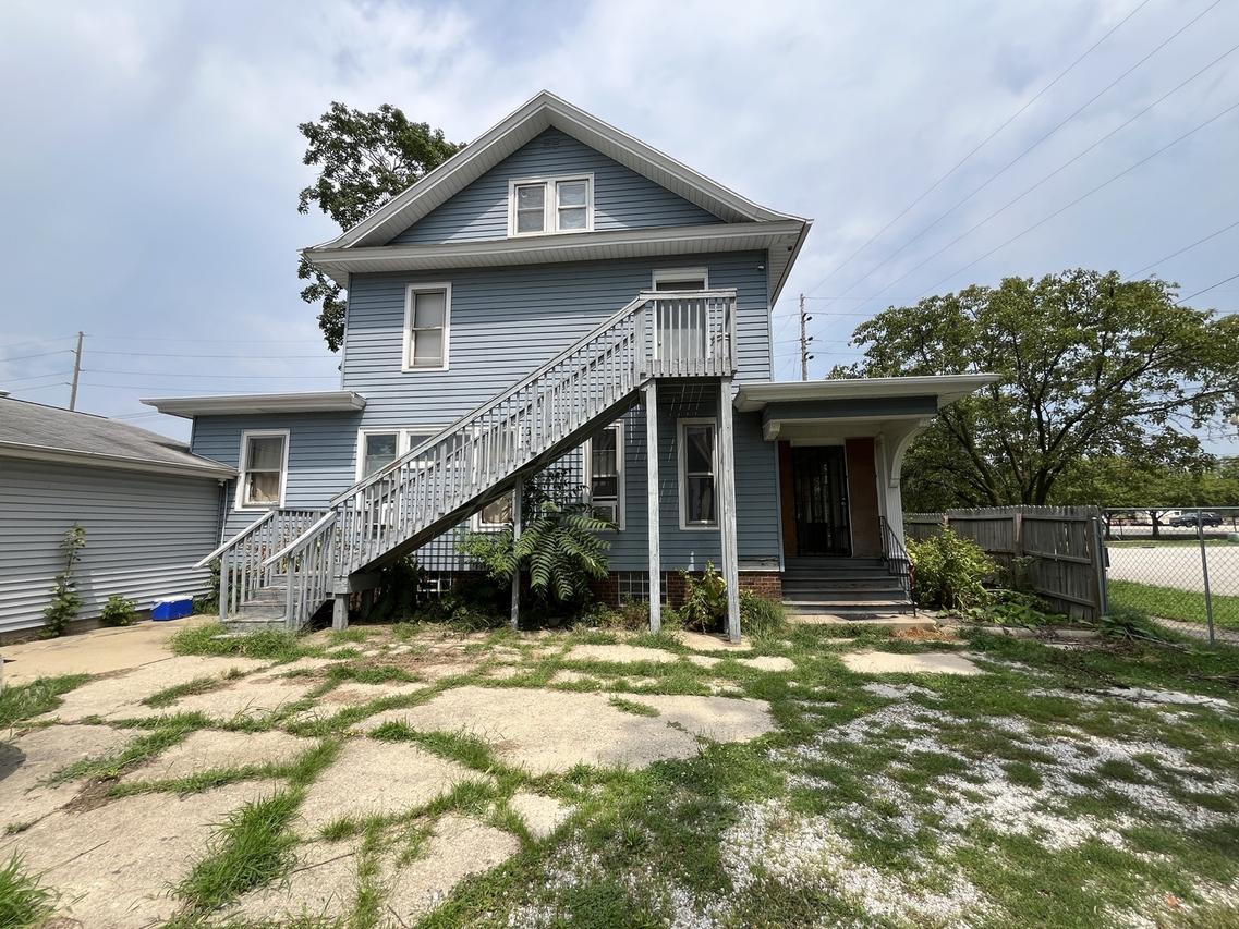 561 N Church St., Decatur, IL 62522