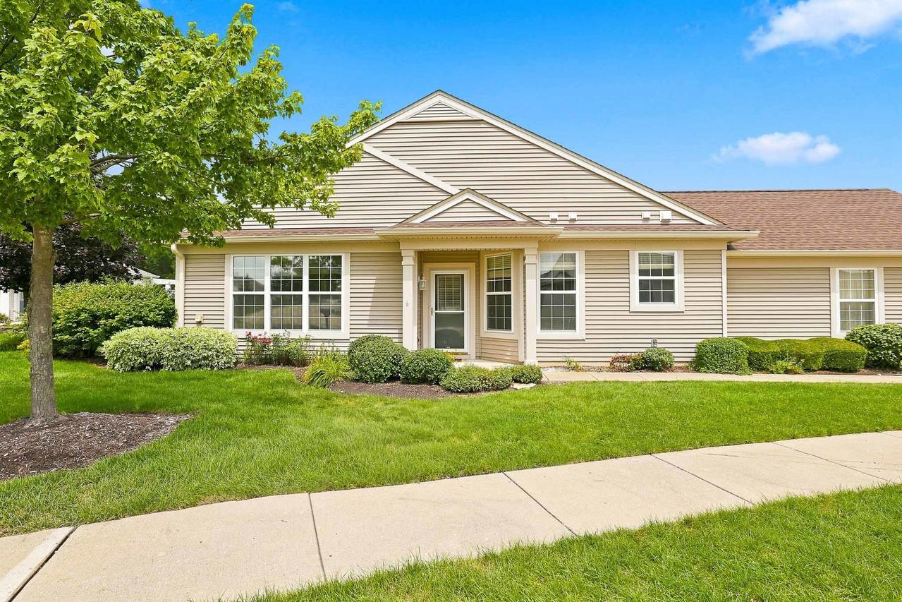13674 Penefield Ln., Huntley, IL 60142