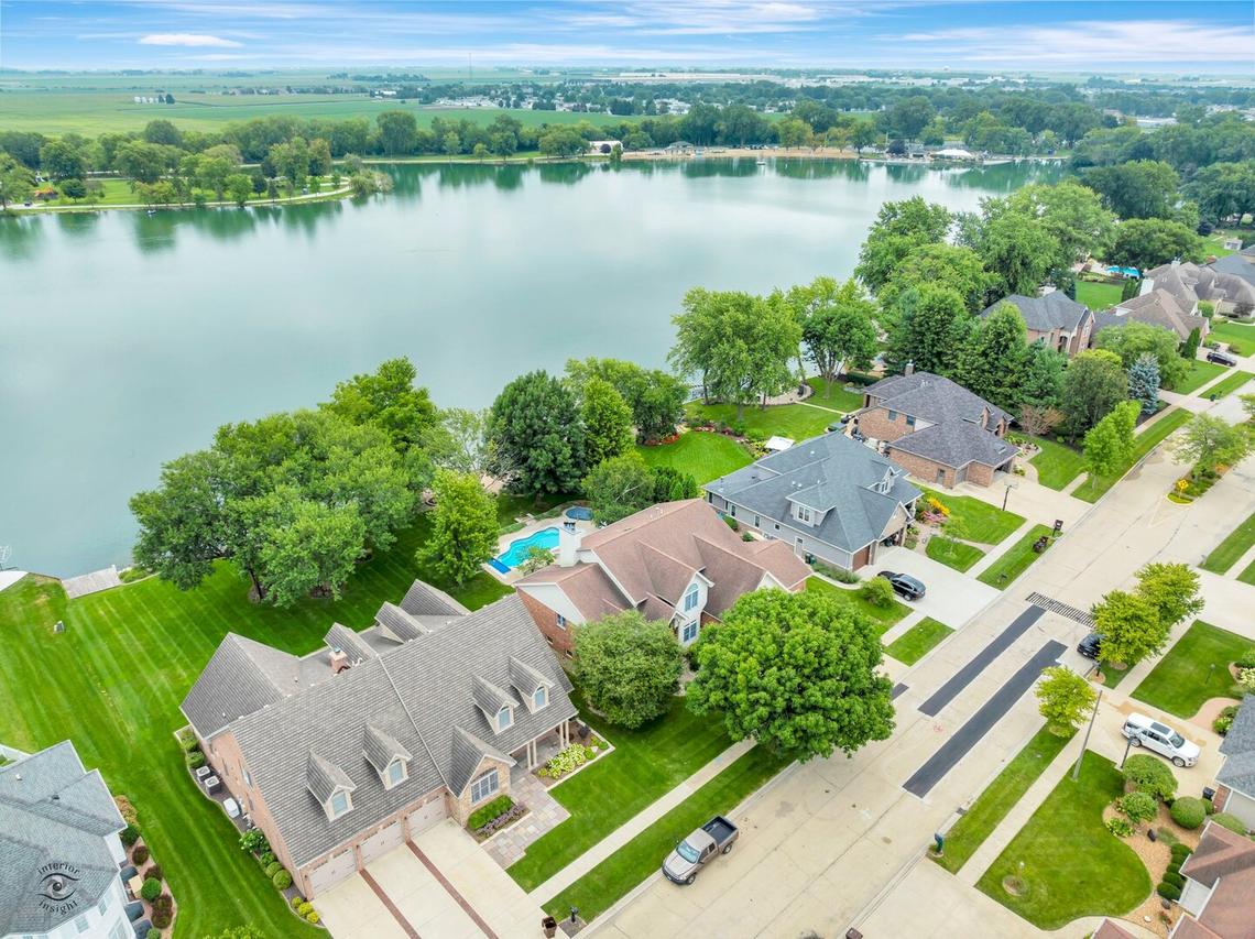 1210 N Westshore Blvd., Manteno, IL 60950