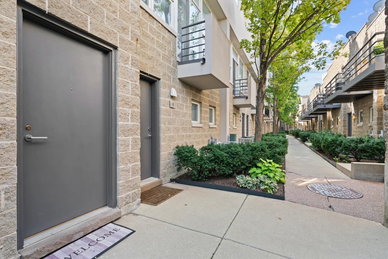 2826 N Talman Ave. #O, Chicago, IL 60618