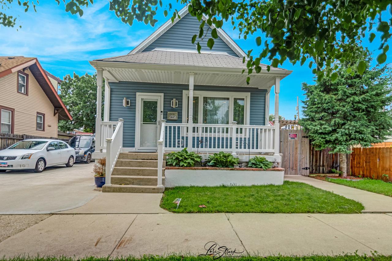 5441 S Hunt Ave., Summit, IL 60501