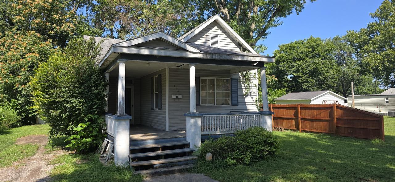 514 N Cherry St., Centralia, IL 62801