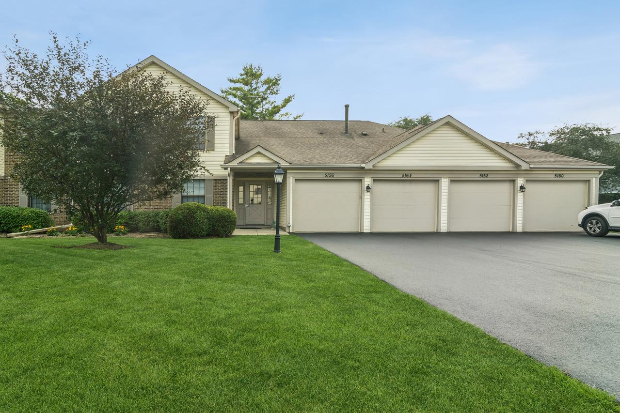 5160 Coventry Ln., Gurnee, IL 60031