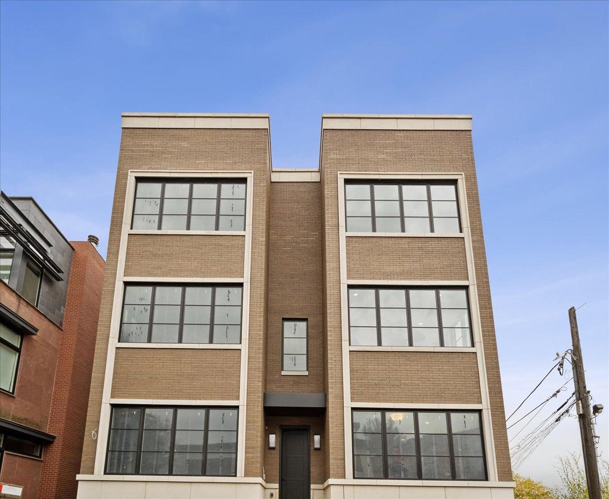 2644 N Lakewood Ave. #2N, Chicago, IL 60614