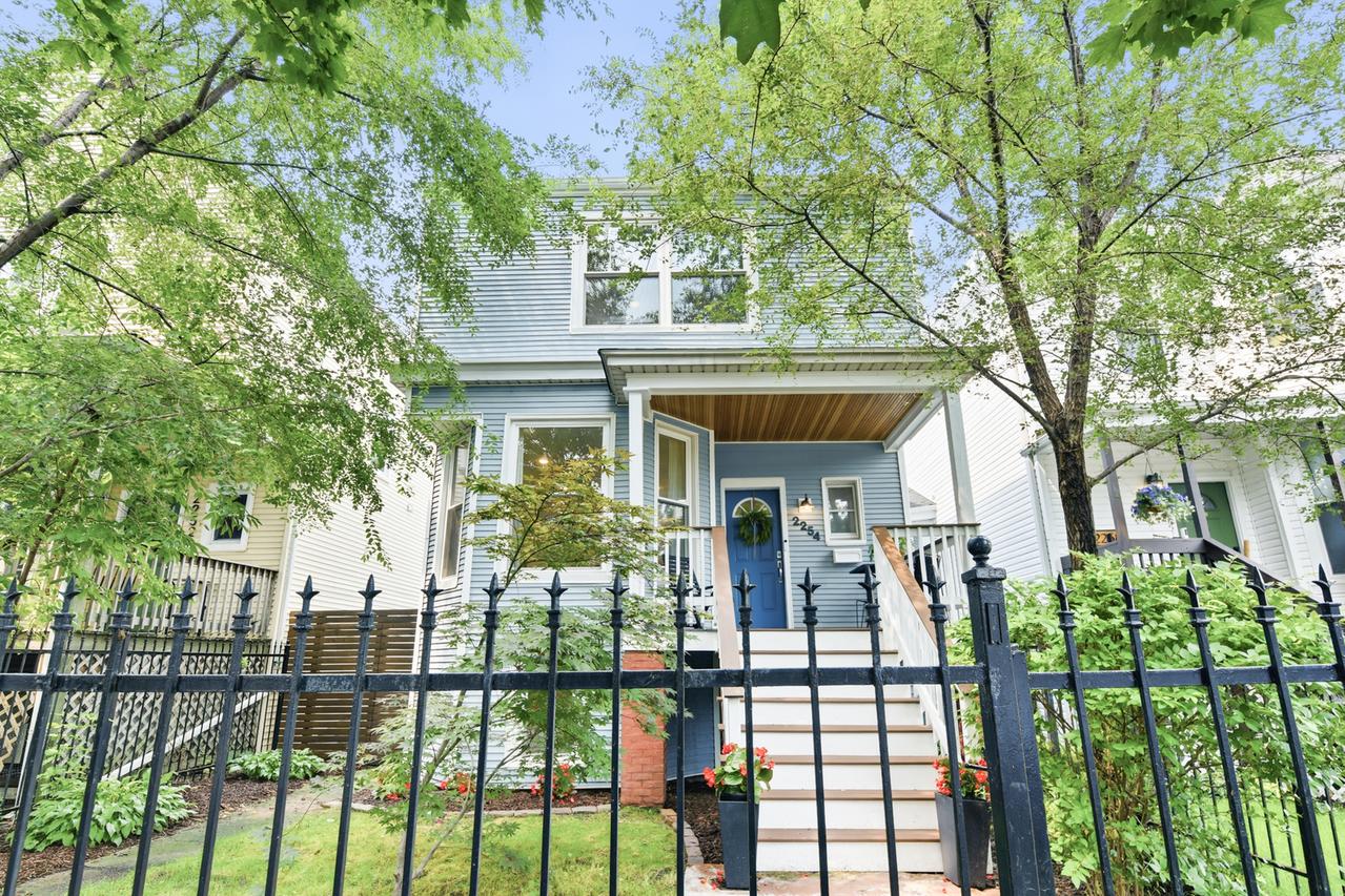 2254 N Central Park Ave., Chicago, IL 60647